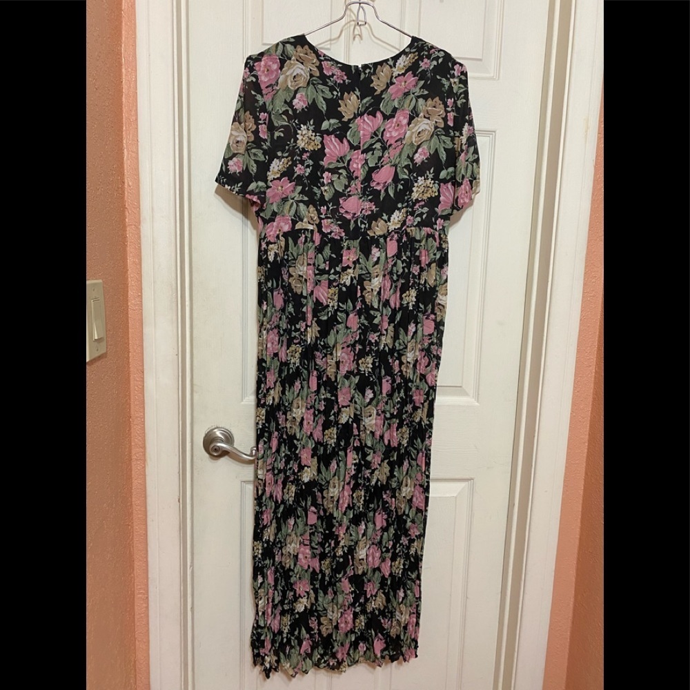 Maxi floral dress MOON DANCE platted from waist down M